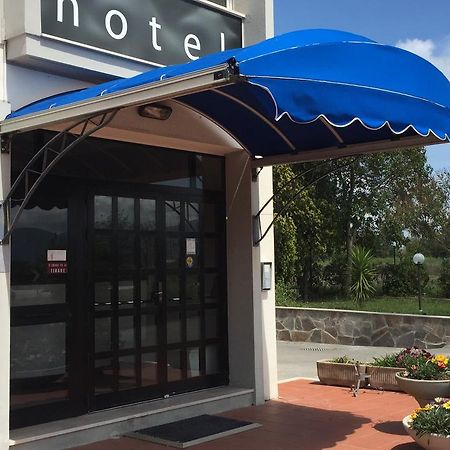 Hotel Letizia Follonica Ngoại thất bức ảnh