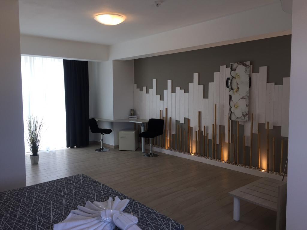 Hotel Letizia Follonica Ngoại thất bức ảnh