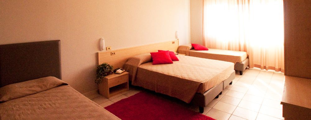Hotel Letizia Follonica Ngoại thất bức ảnh